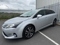 TOYOTA AVENSIS