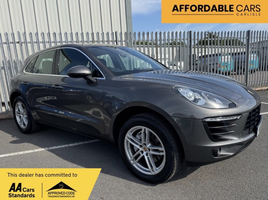 2014 Porsche MACAN